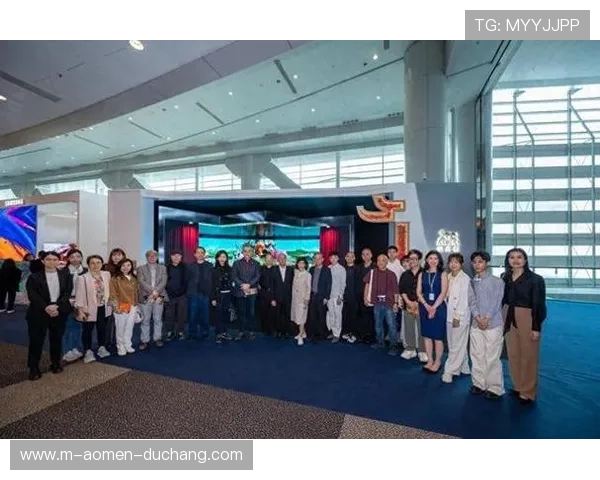 体验尊贵奢华的美高梅真人视讯环境让你尽享极致的娱乐享受